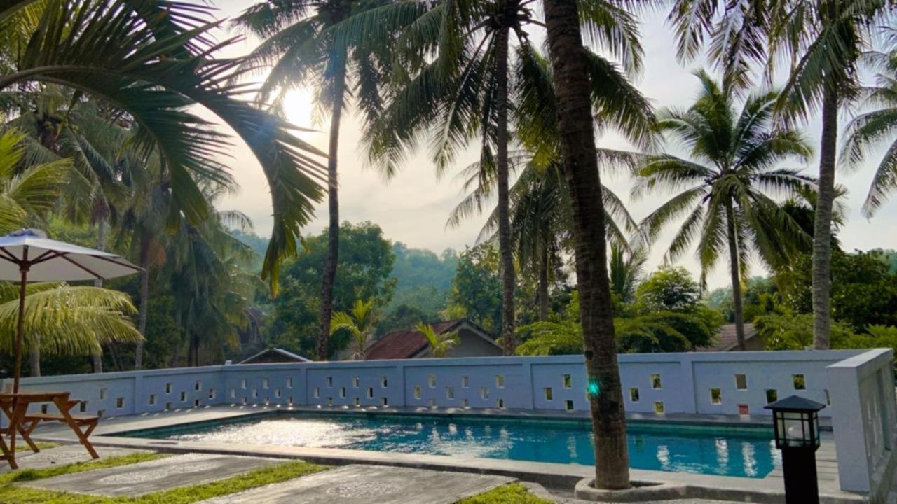 Kuta Circle Homestay Exteriör bild