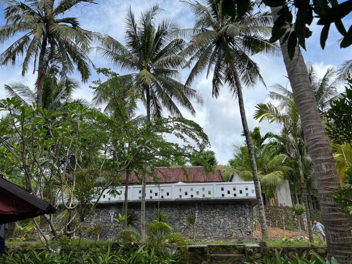 Kuta Circle Homestay Exteriör bild