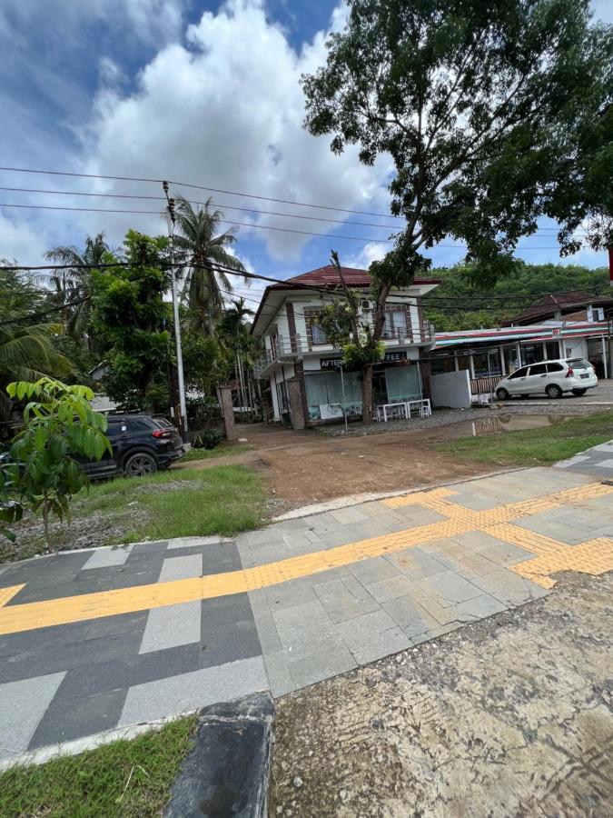 Kuta Circle Homestay Exteriör bild