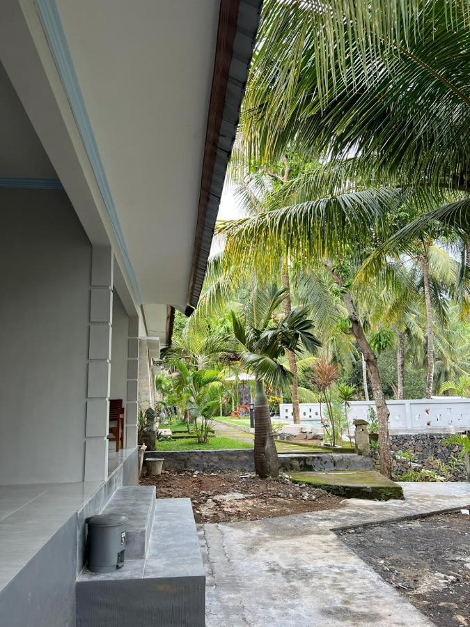Kuta Circle Homestay Exteriör bild