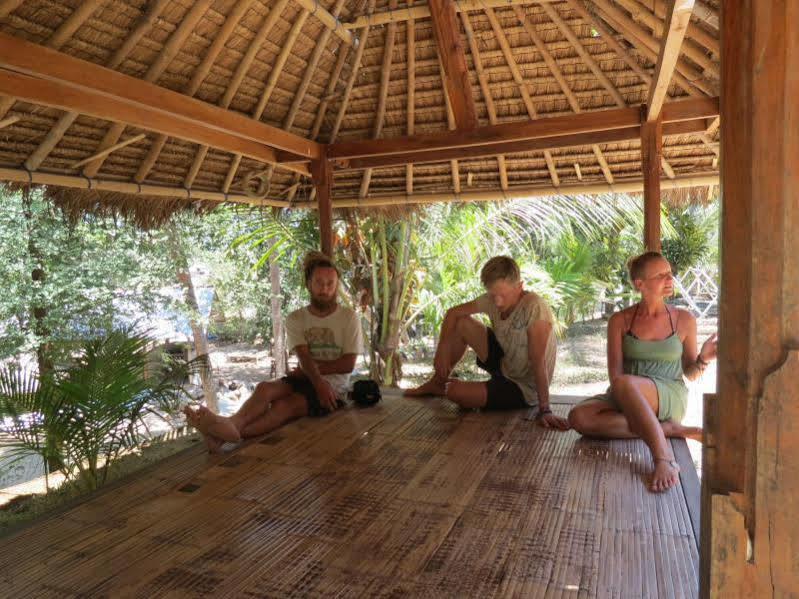 Kuta Circle Homestay Exteriör bild