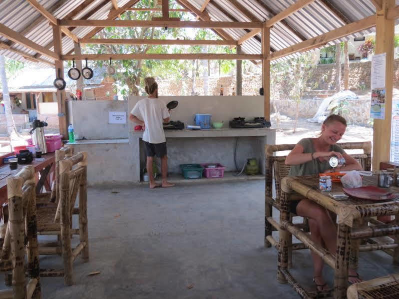 Kuta Circle Homestay Exteriör bild