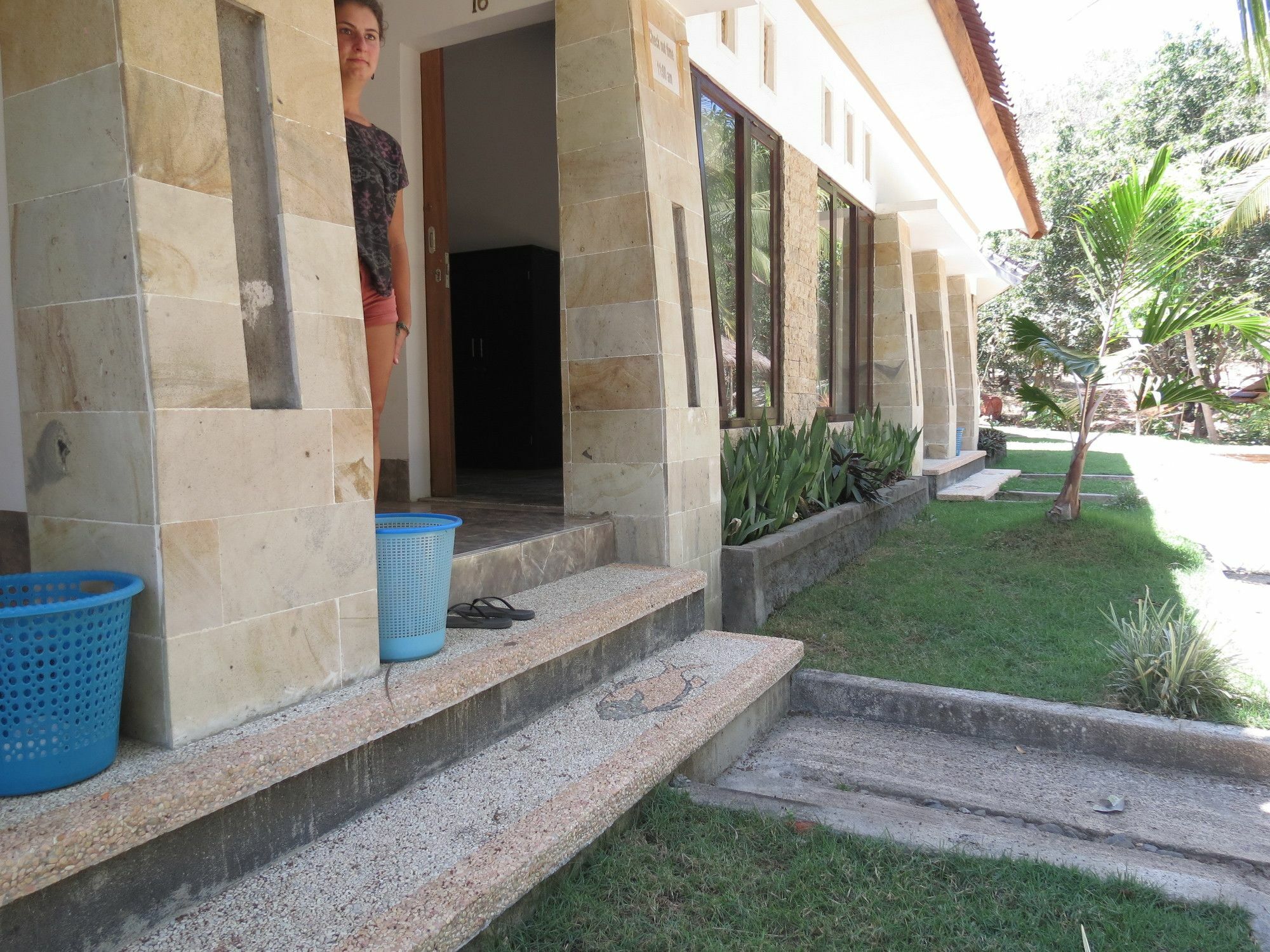 Kuta Circle Homestay Exteriör bild