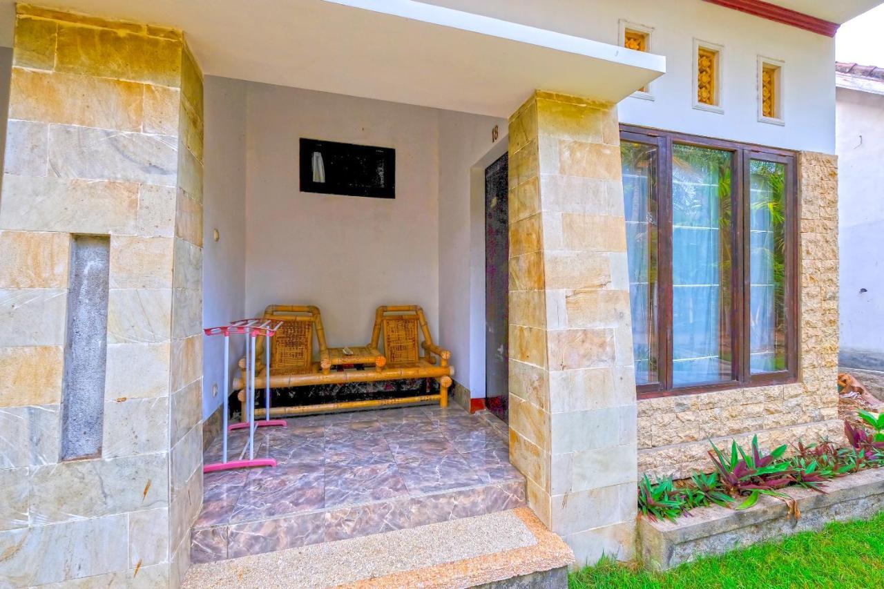 Kuta Circle Homestay Exteriör bild